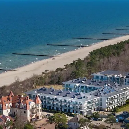 Apartment By The Sea,