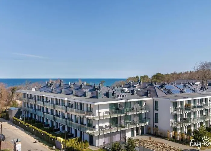 In By The Διαμέρισμα *